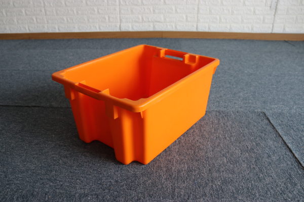 bulk plastic storage tubs