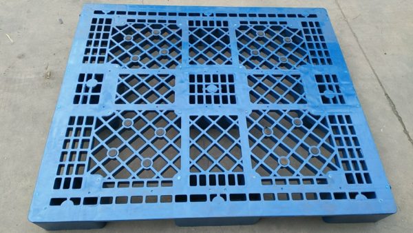 large plastic pallets