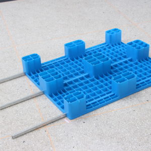 plastic pallets