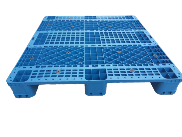 plastic pallets for sale