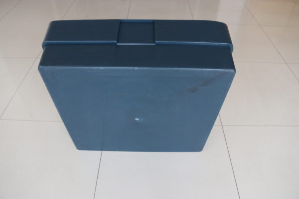 plastic storage bins drawers