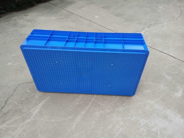 stackable plastic storage bins with lids